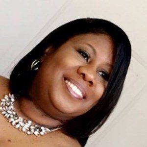 Meet your Posher, Felicia